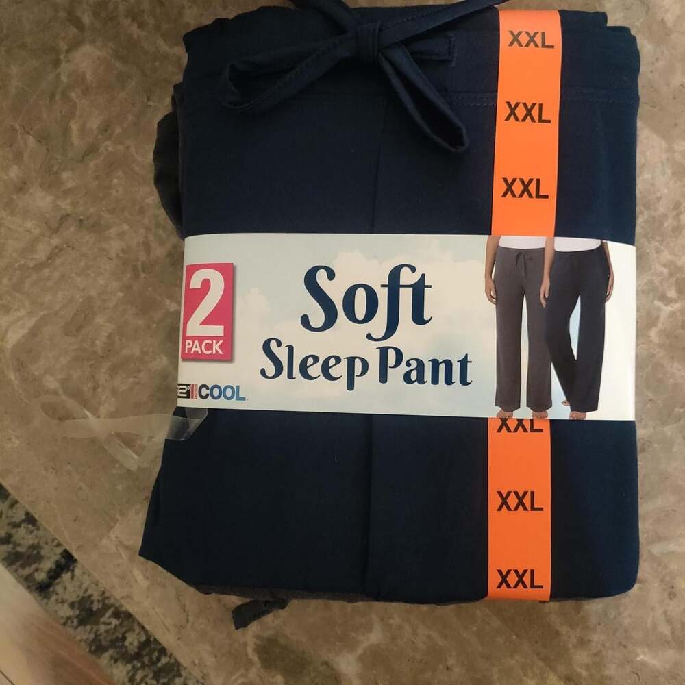 32 Degrees Women's Navy and Grey Pajamas